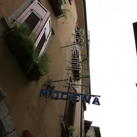 Modena Old Town Hotel 2*